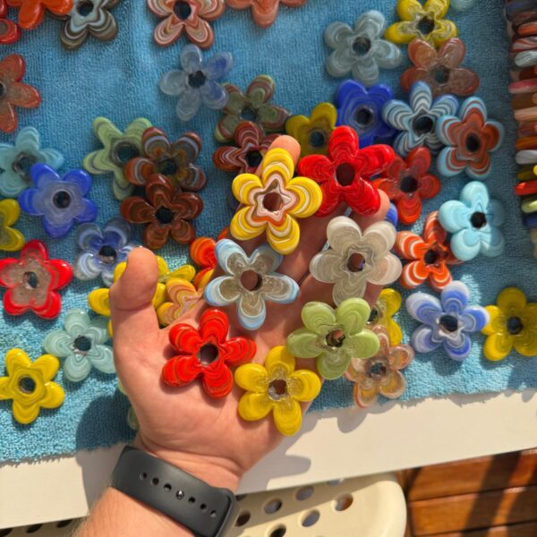 Matte Random Color -4 cm- Star Shape