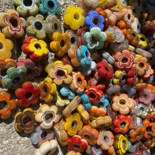 Random Color -3 cm- Round Shape -50 pcs-