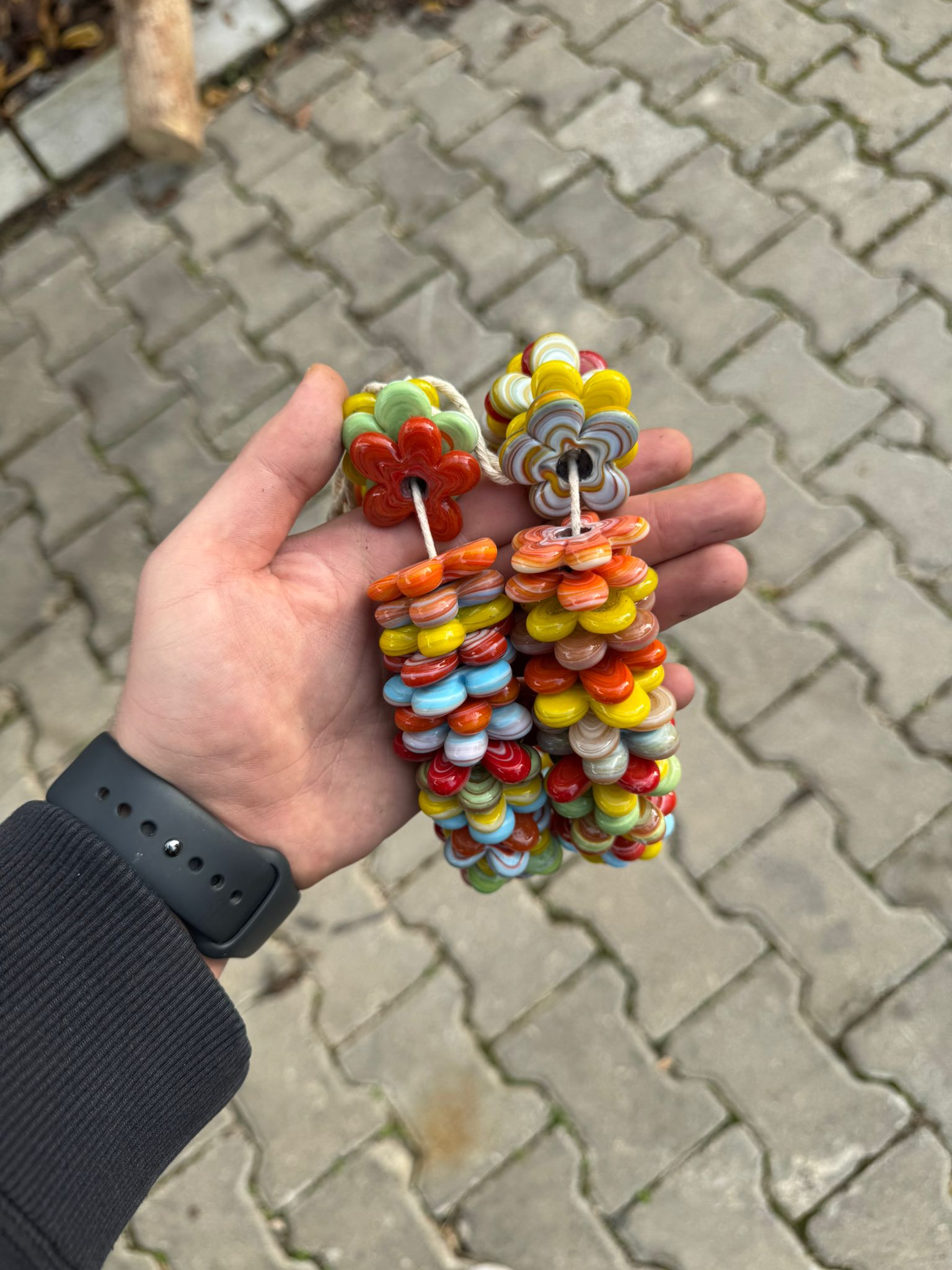 WhatsApp Image 2025-11-18 at 5.54.55 PM (1) Matte Random Color -3 cm- Star Shape -50 pcs- - Image 1