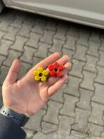 Random Color -3 cm- Star Shape Flowers -50 pcs- - Image 3